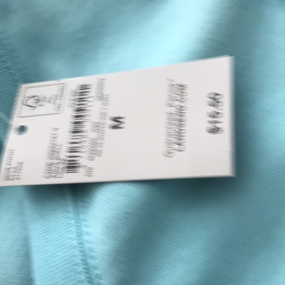 Ladies Lands End shirt. Size M Shaped - Picture 2 of 2